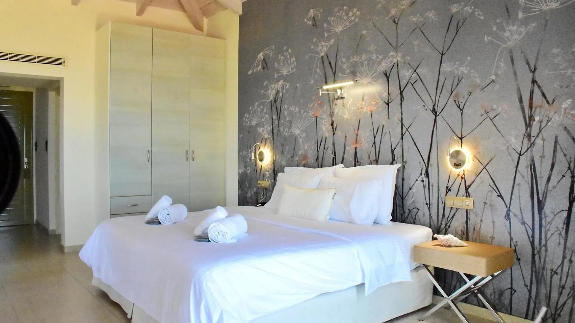 Petani Bay Hotel - Adults Only Vovikes